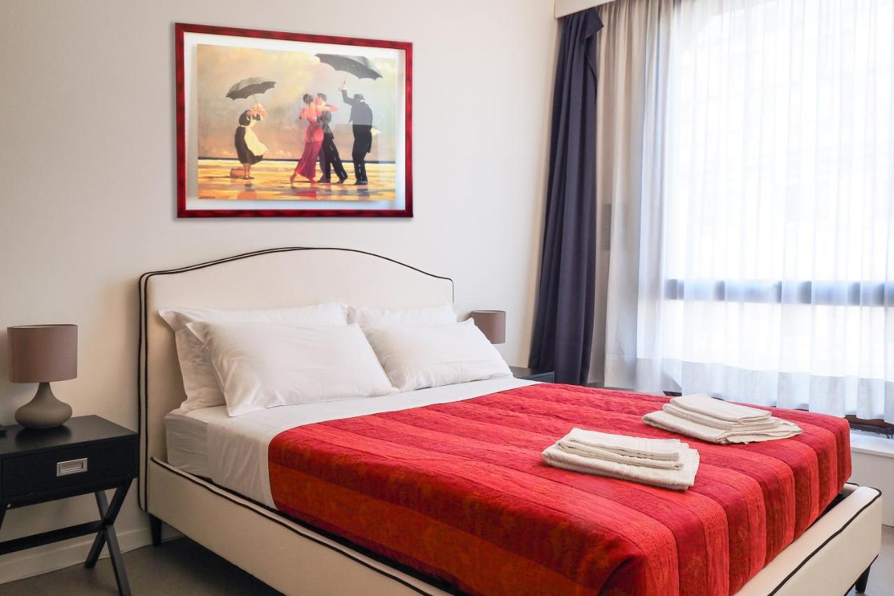 Duomo Luxury Apartment - One Bed Milano Ngoại thất bức ảnh