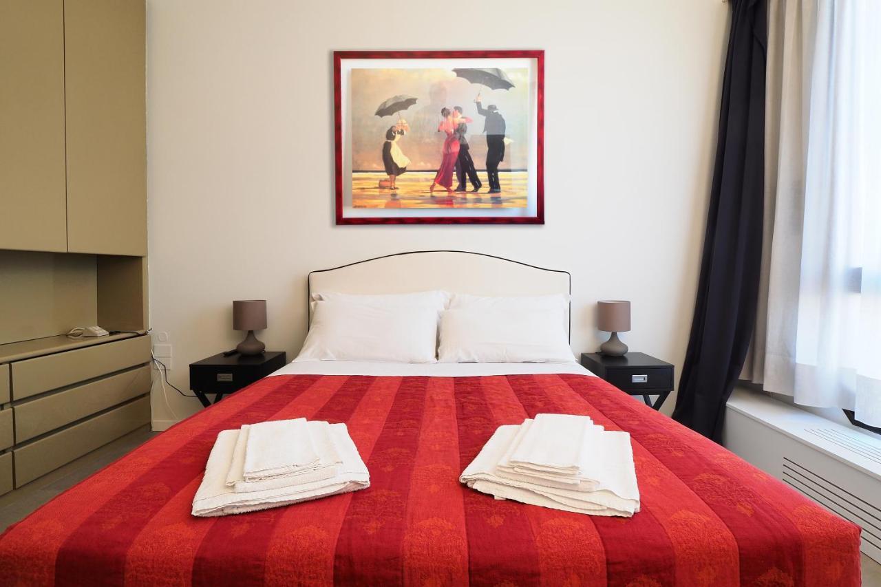Duomo Luxury Apartment - One Bed Milano Ngoại thất bức ảnh